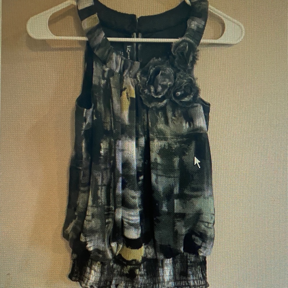 Girls Floral Bubble Hem Tank Top - Black & Gray